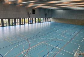 Sporthalle