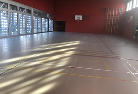 Sporthallenboden Hellwies Volketswil