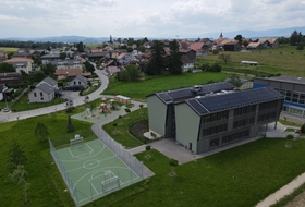 école