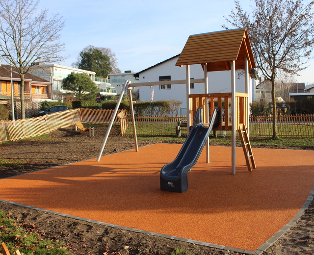 Yverdon les Bains - Place de jeux - Rue des Isles