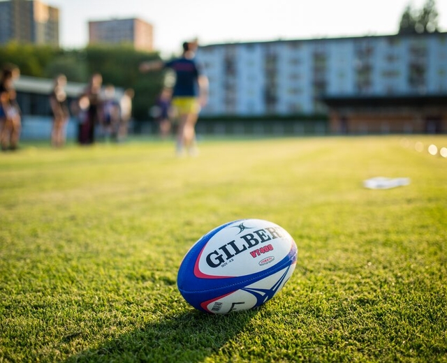 terrain rugby et football hybride