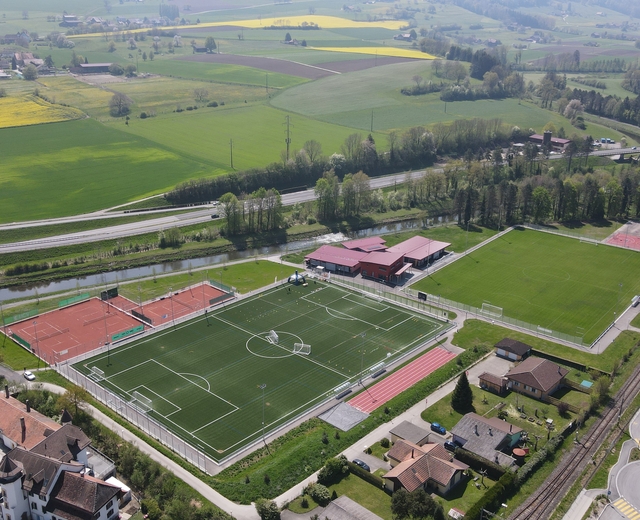 Lucens vue aérienne 01