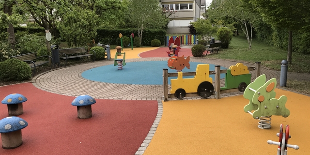 Puplinge - Rue de Graman - Place de jeux